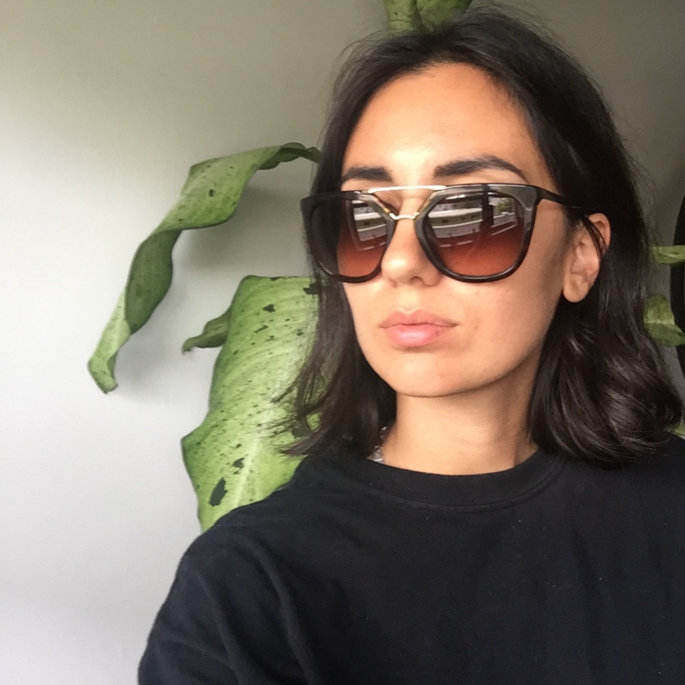 SOLD Prada Sunglasses - Picture 8 of 8